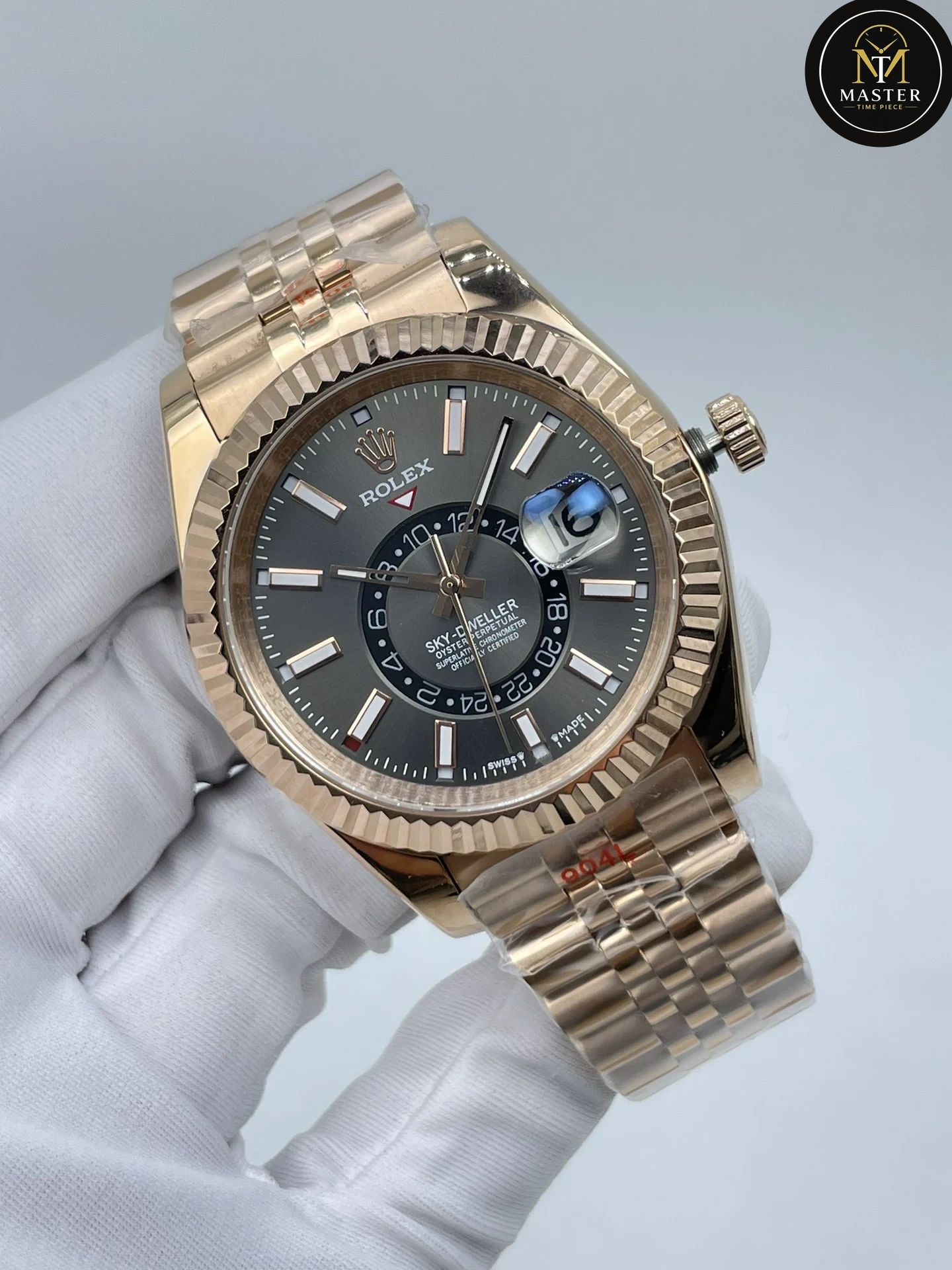 Sky dweller Rose gold automatic -42mm vue 3