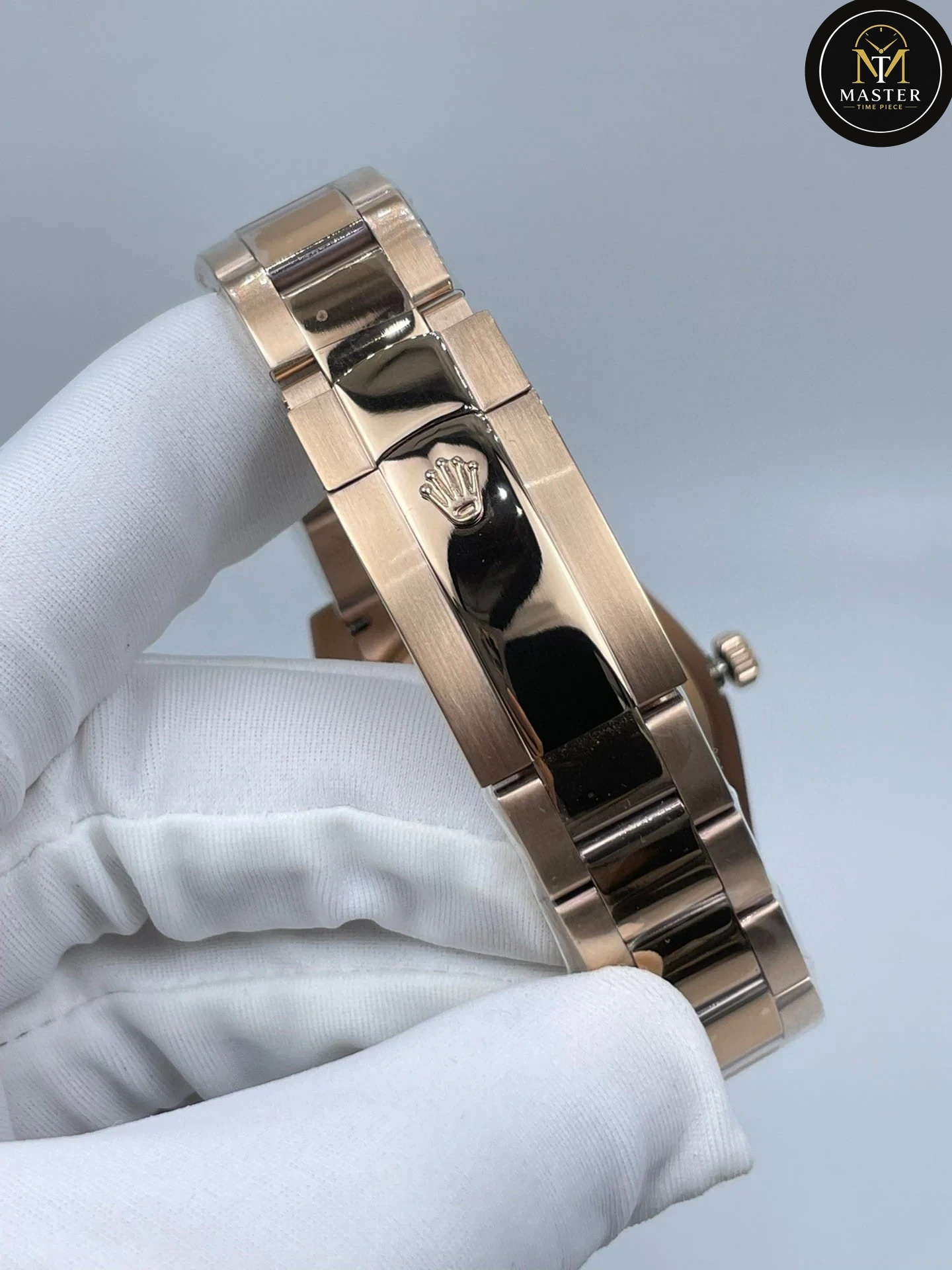 Sky dweller Rose gold automatic -42mm vue 6