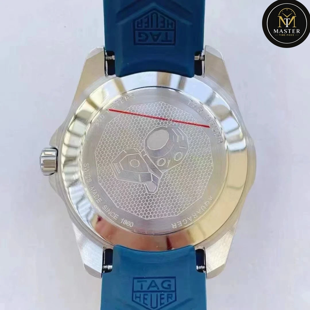 Aquaracer Professional Date – 42mm vue 4