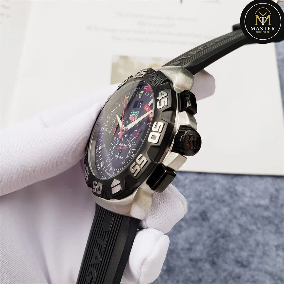 F1 black Rubber strap Chronograph- 44mm vue 3