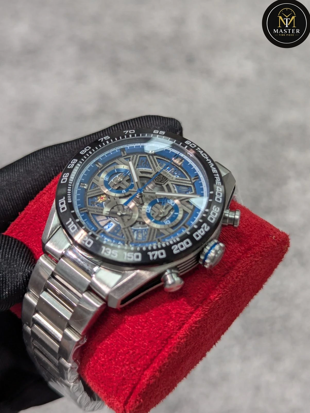 F1 Chronograph- 44mm vue 2