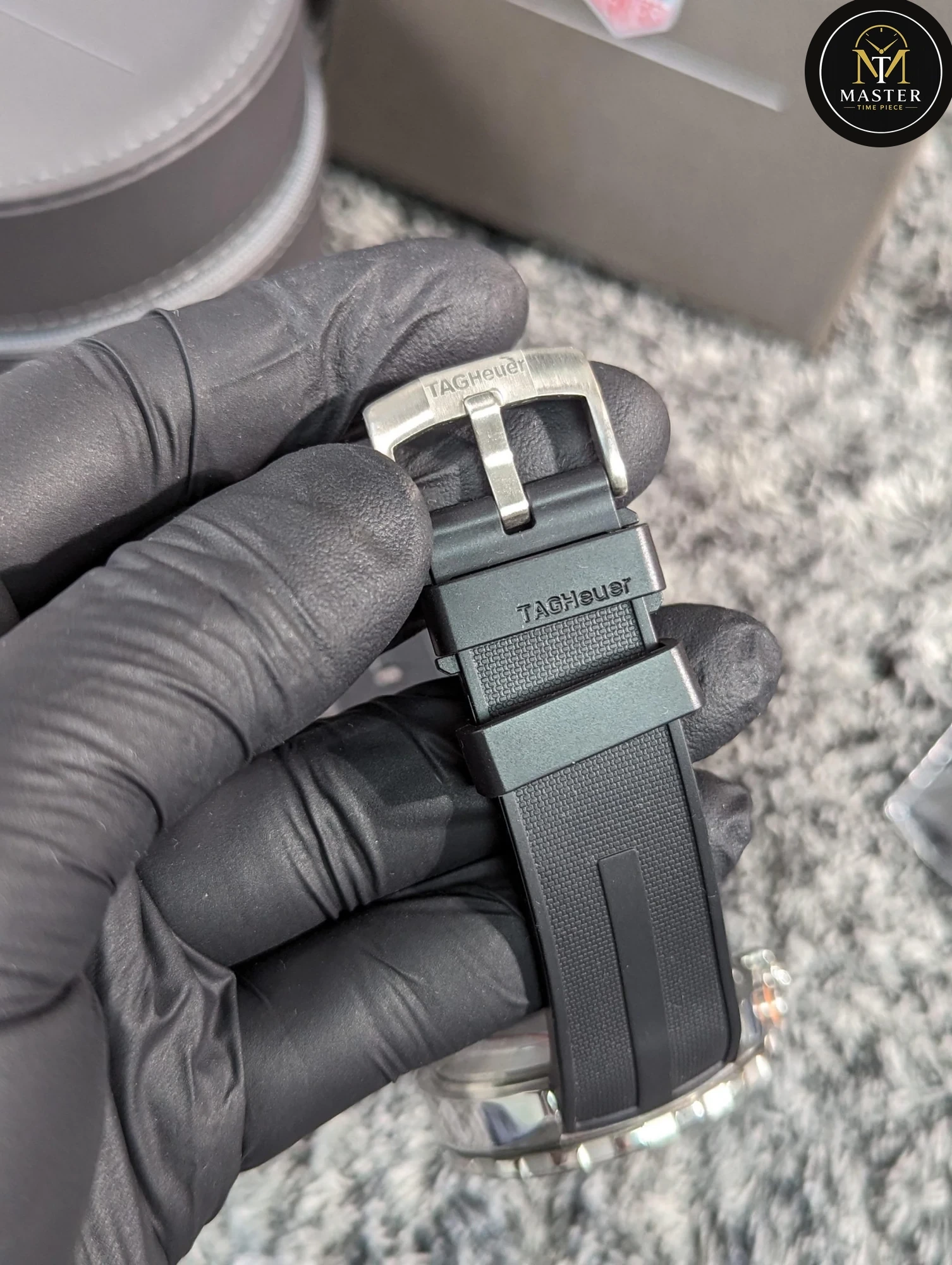 F1 rubber strap Chronograph- 43mm vue 4