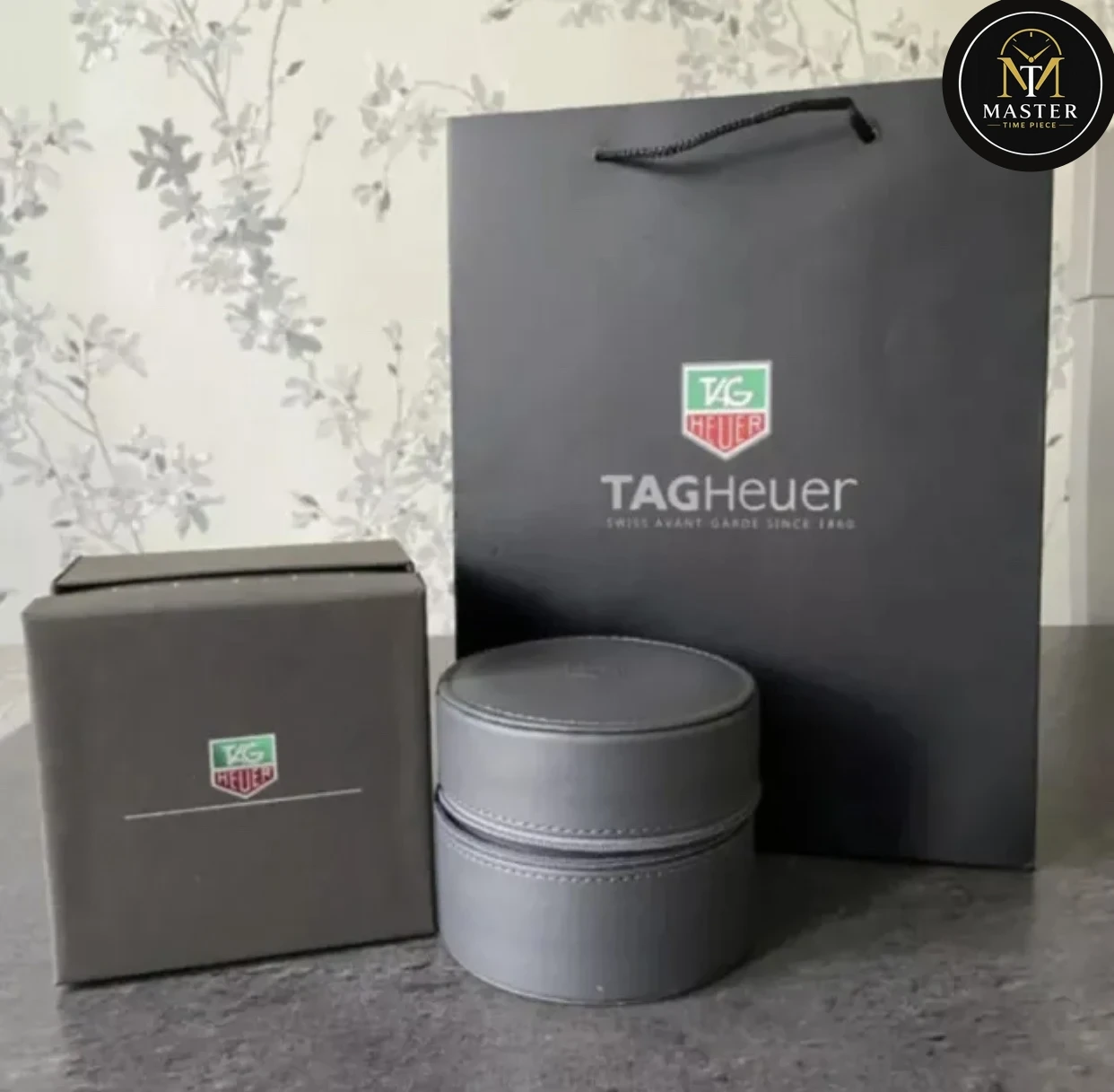 travel round Box and paper vue 4