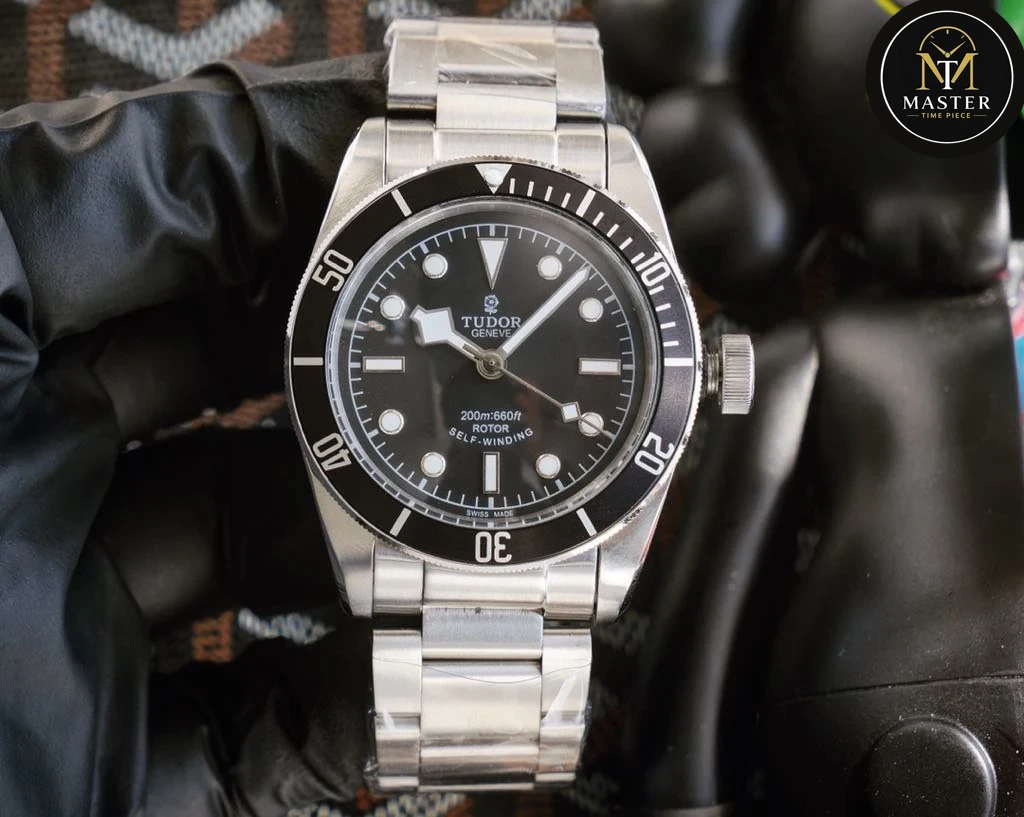 Black Dial Automatic- 41mm