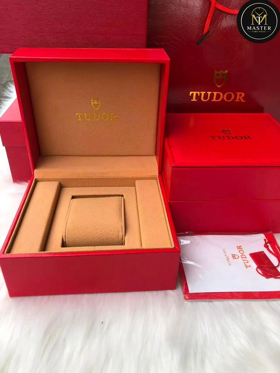 Box and paper