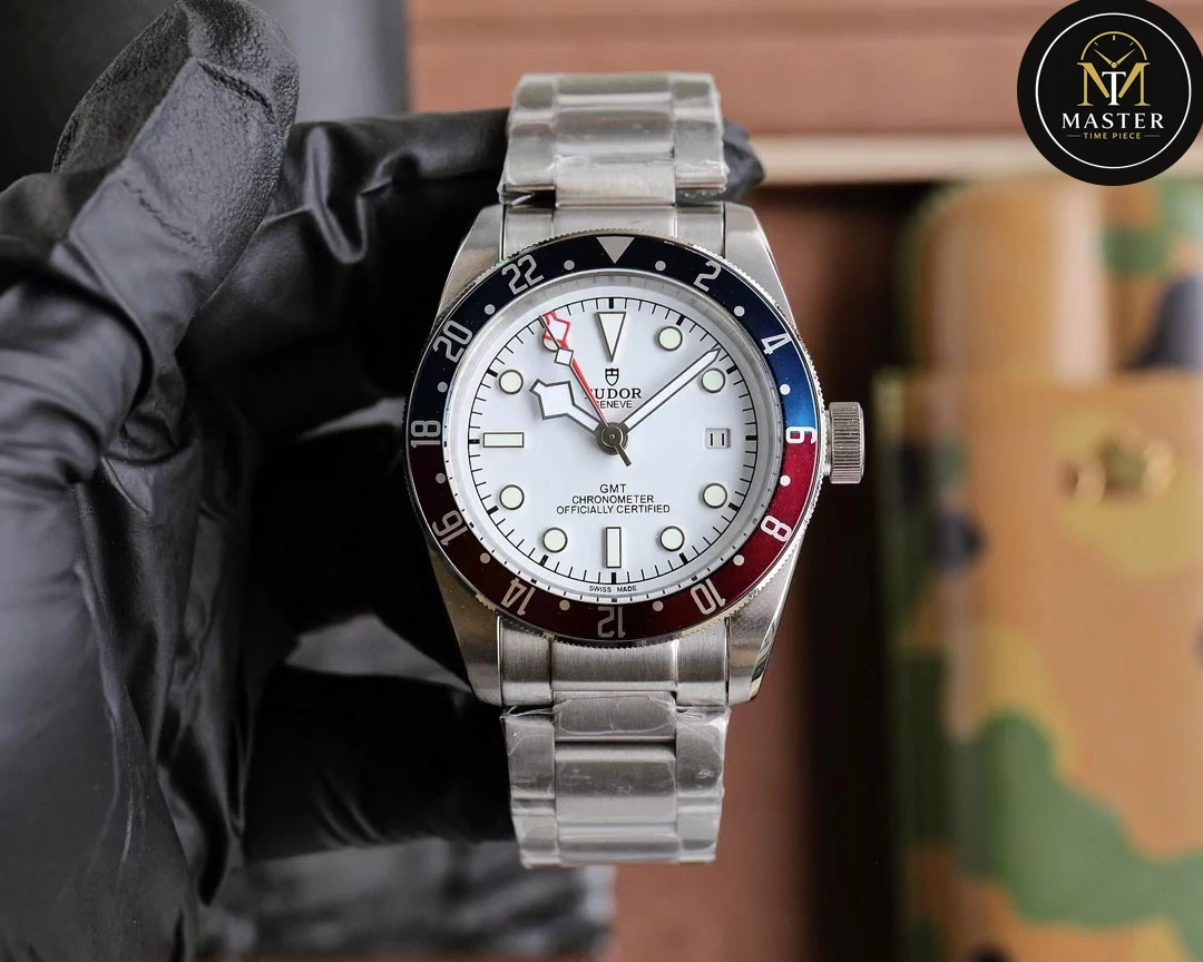 GMT White Dial Automatic Movement- 41mm