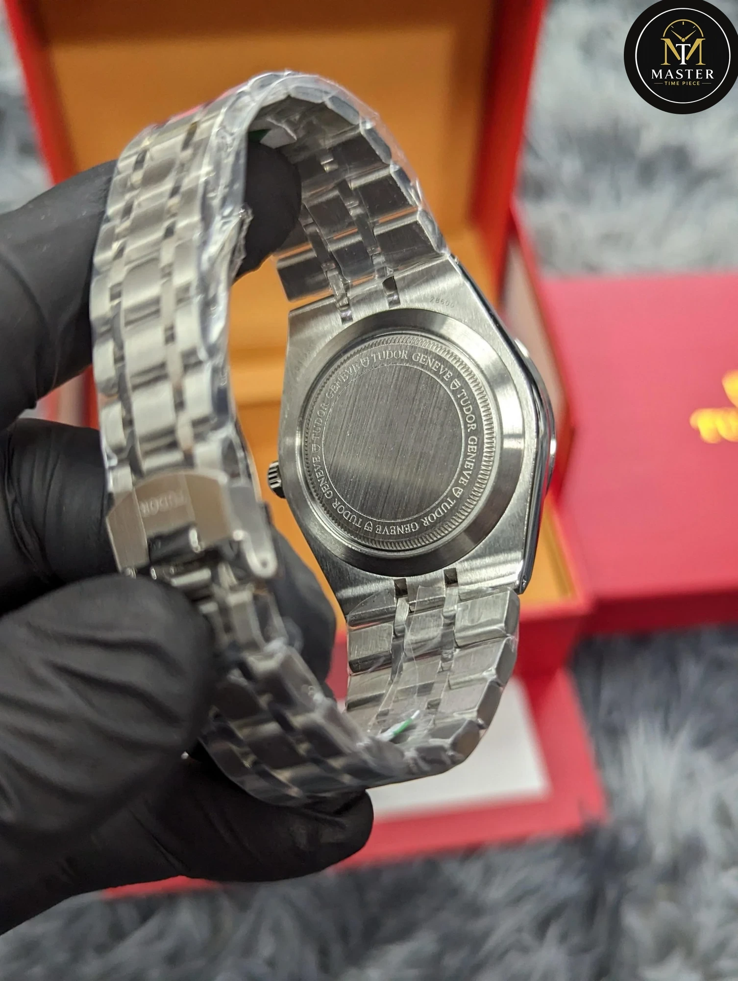 Royal Automatic Movement -41MM vue 4